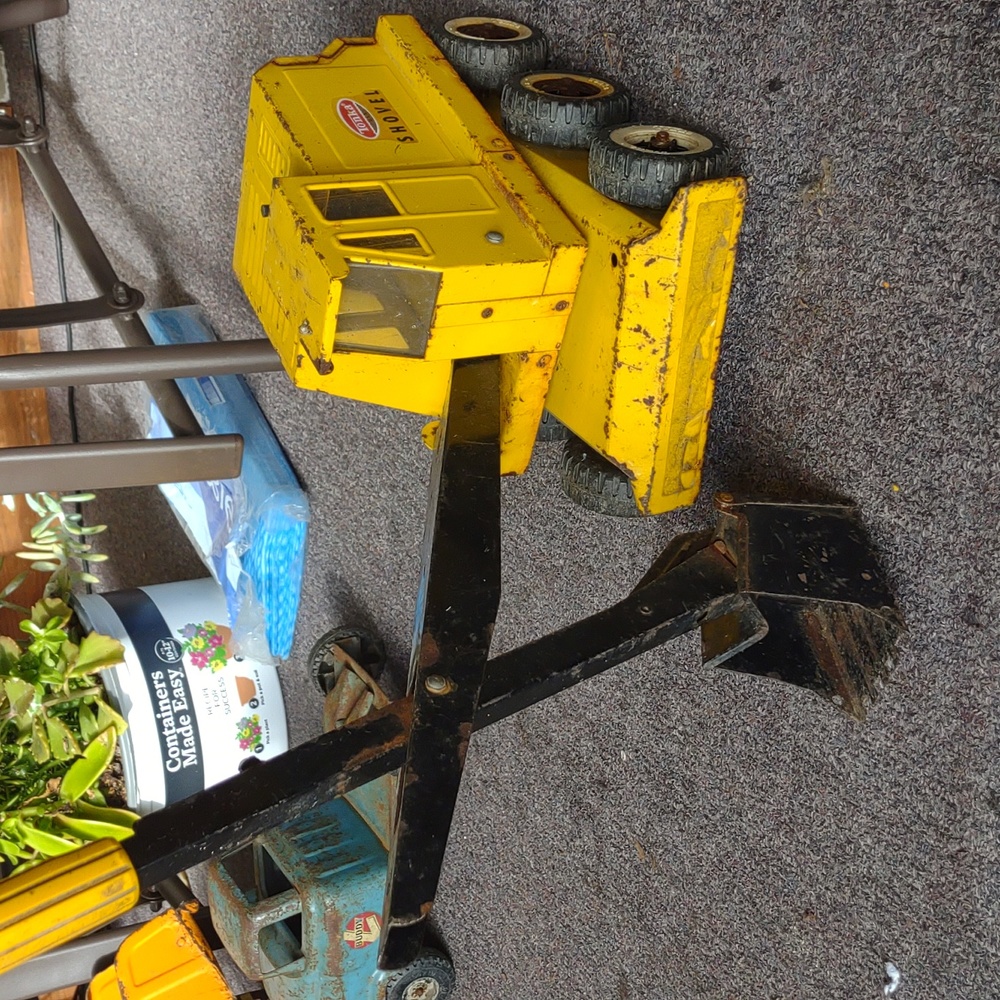 Vintage Tonka shovel